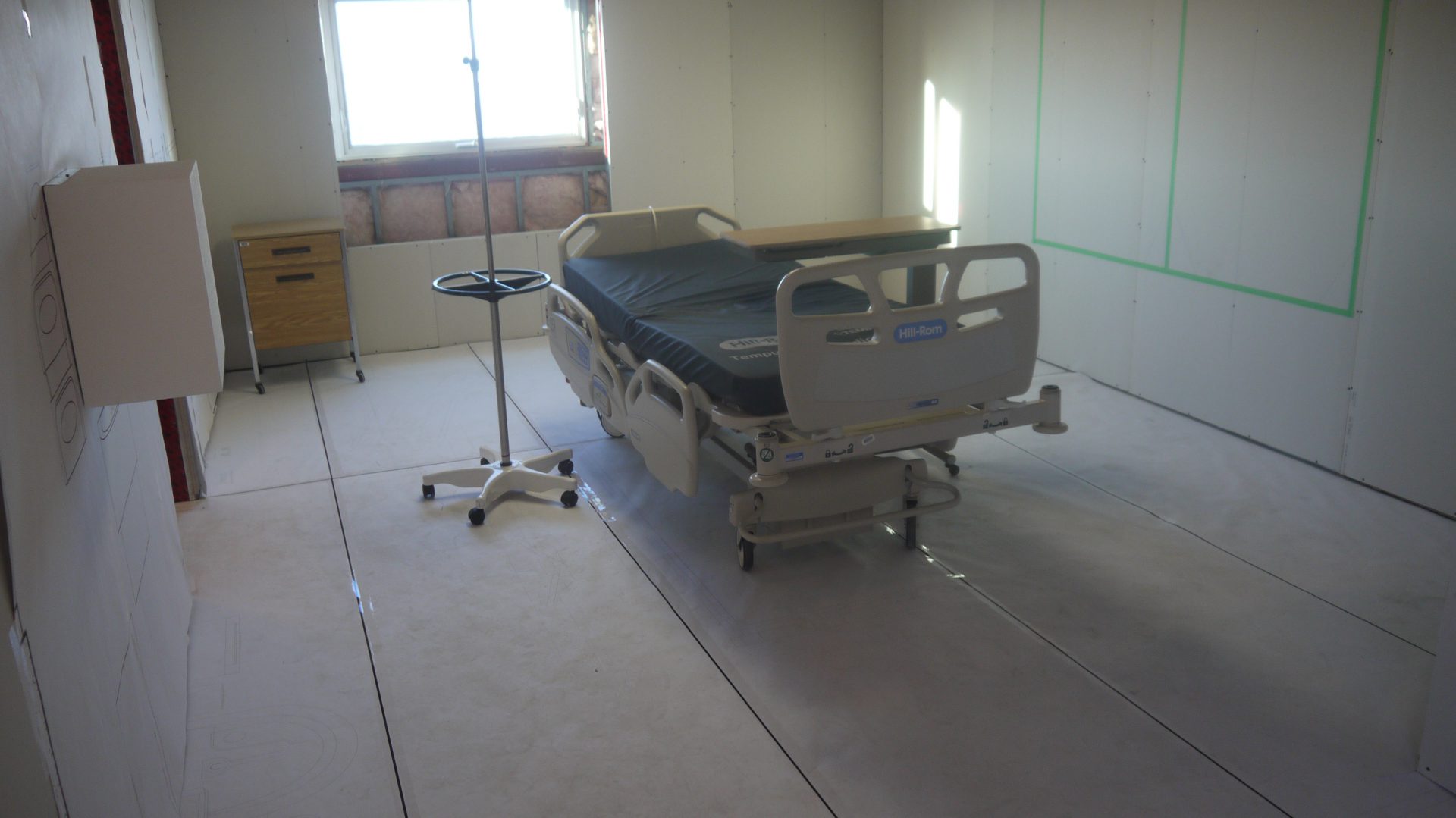 A mock-up design of a single patient room.